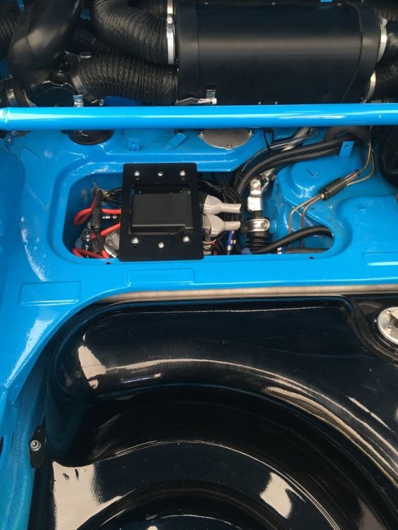 Porsche 911 a c install 13.jpg
