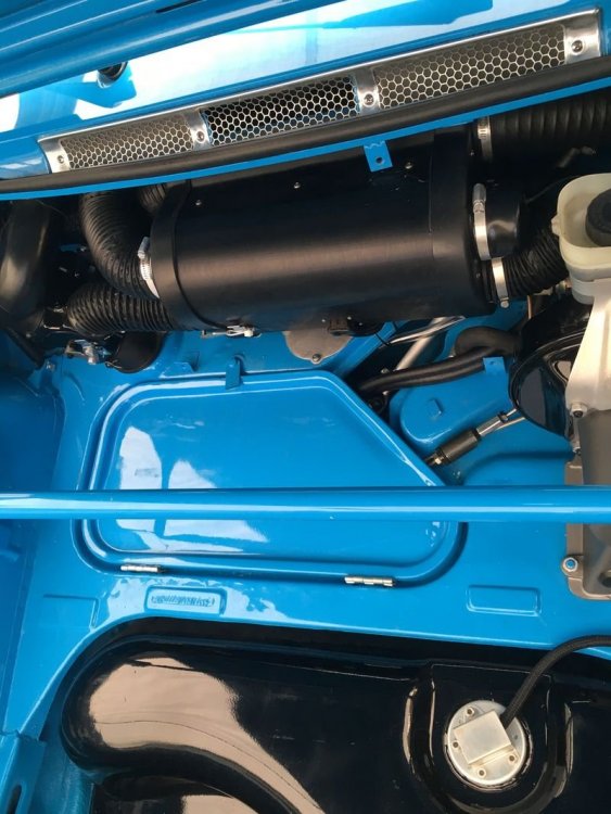 Porsche 911 a c install 18.jpg
