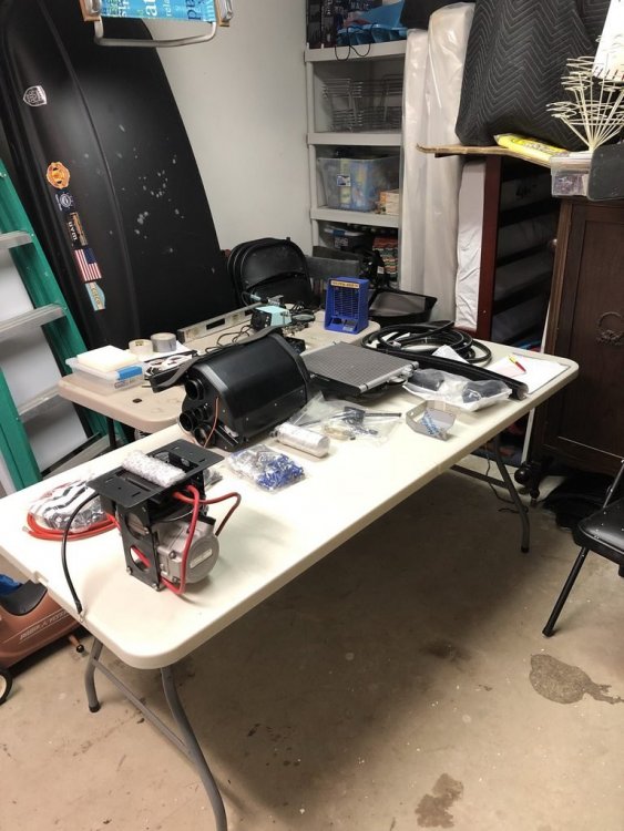 Porsche 911 SC air conditioning installation 2.jpg