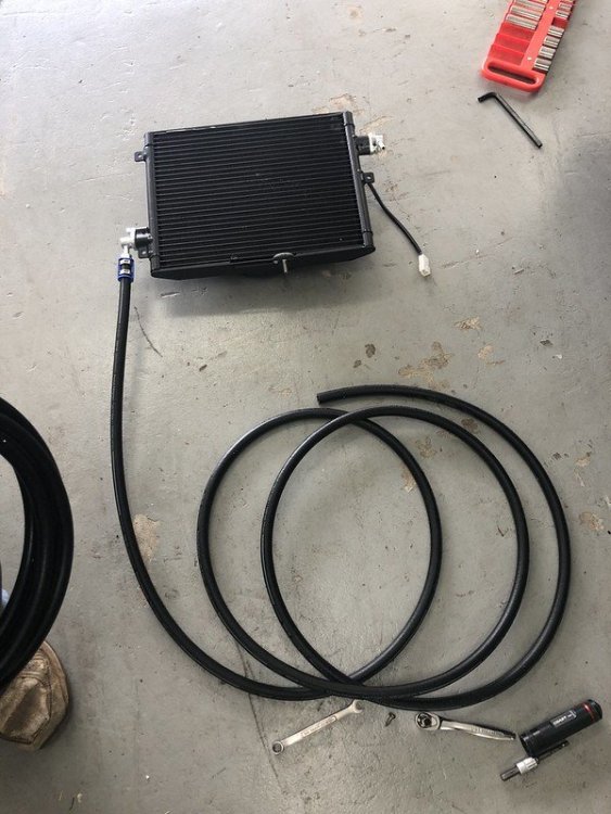 Porsche 911 3-2 AC installation 8.jpg